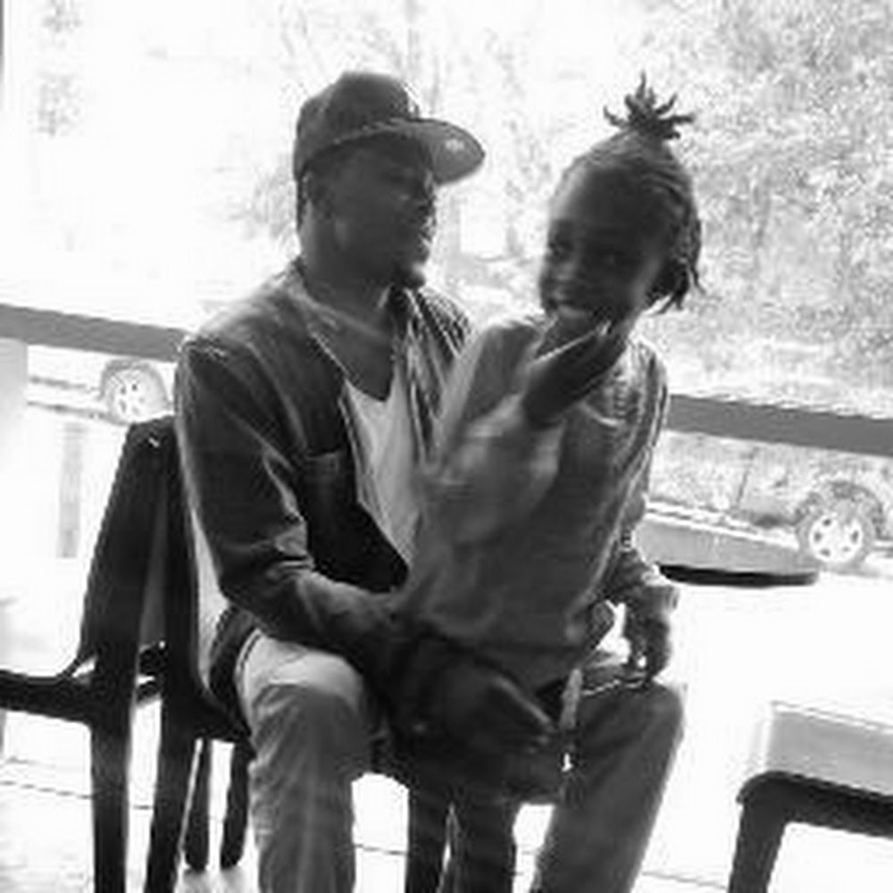 Meet your Posher, Noel